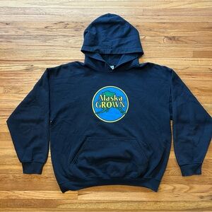 Vintage Gildan Alaska Grown Hooded Sweatshirt